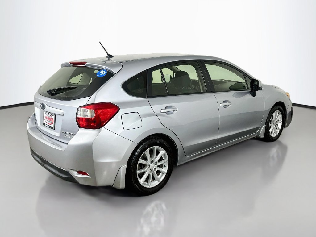 Used 2013 Subaru Impreza 2.0i Premium w/ All-Weather Pkg AWD/4WD image 16
