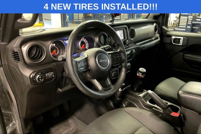 Used 2021 Jeep Gladiator Sport w/ Trailer Tow Package image 14