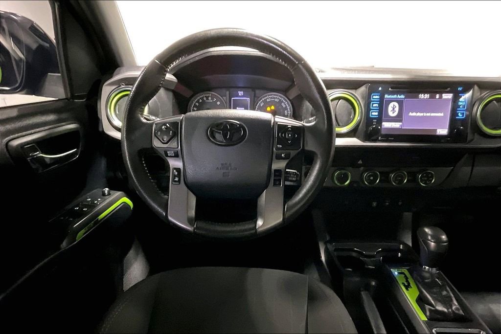 Used 2019 Toyota Tacoma TRD Off-Road image 7