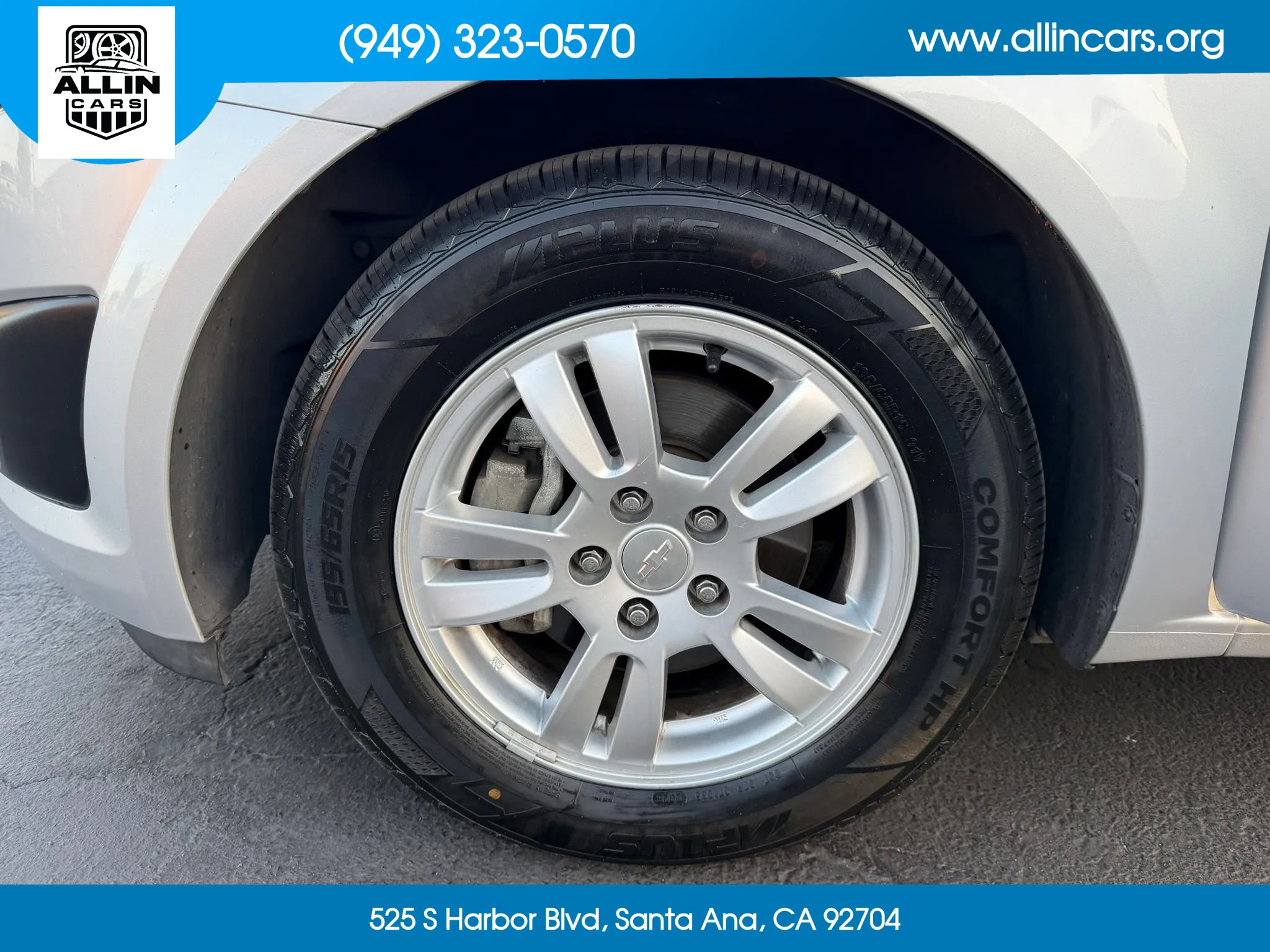 Used 2013 Chevrolet Sonic LT FWD image 18