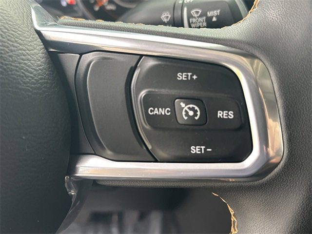 Used 2023 Jeep Gladiator Overland image 40