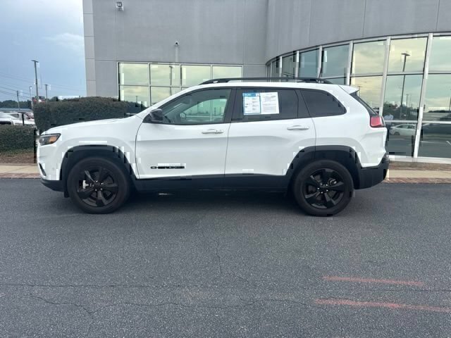Used 2023 Jeep Cherokee Altitude Lux AWD/4WD image 11
