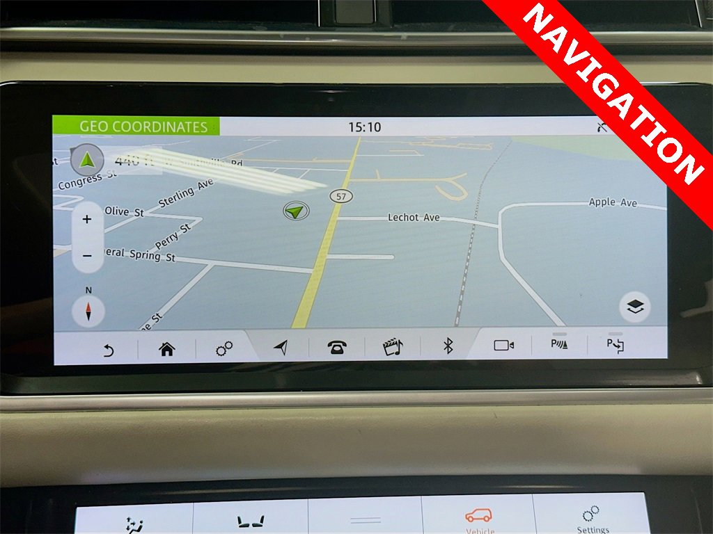 Used 2019 Land Rover Range Rover Velar R-Dynamic SE image 14