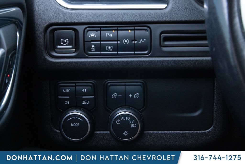 Used 2022 Chevrolet Tahoe LT w/ Luxury Package AWD/4WD image 14