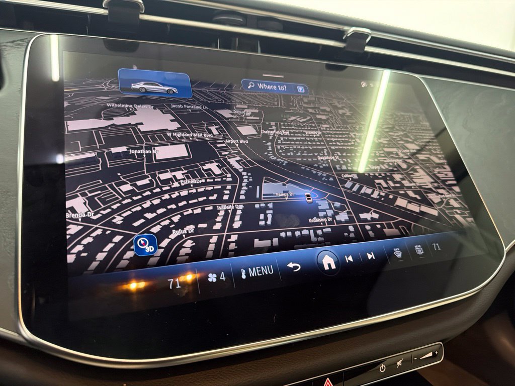 Used 2025 Mercedes-Benz E 350 4MATIC Sedan image 18
