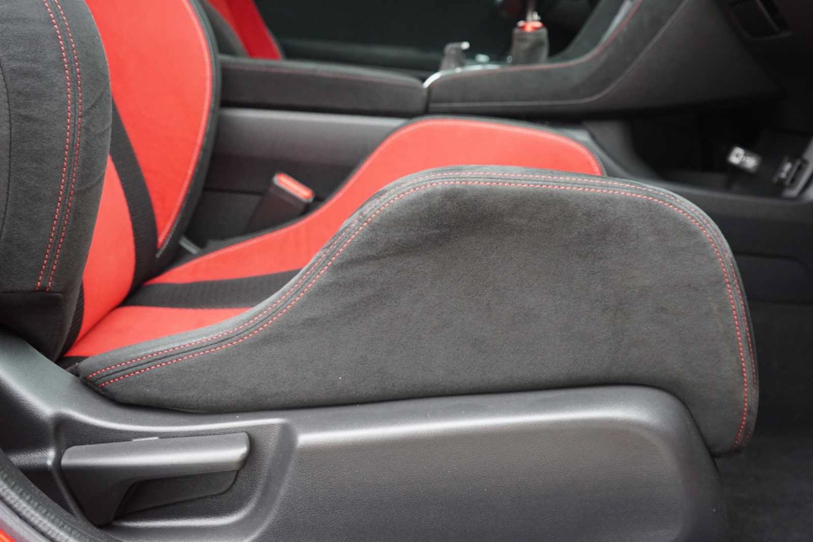 Used 2018 Honda Civic Type R image 28
