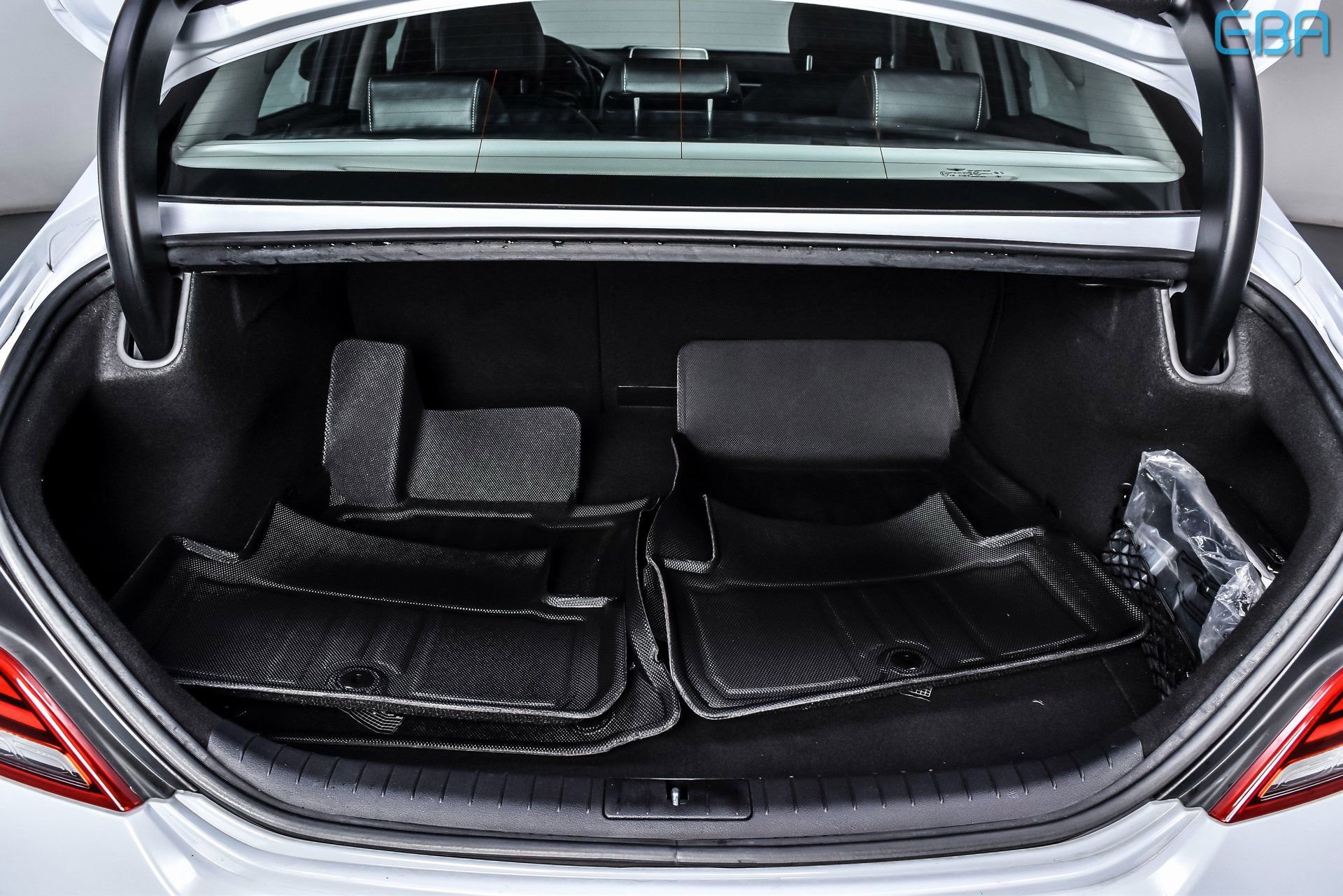 Used 2021 Genesis G70 2.0T image 14