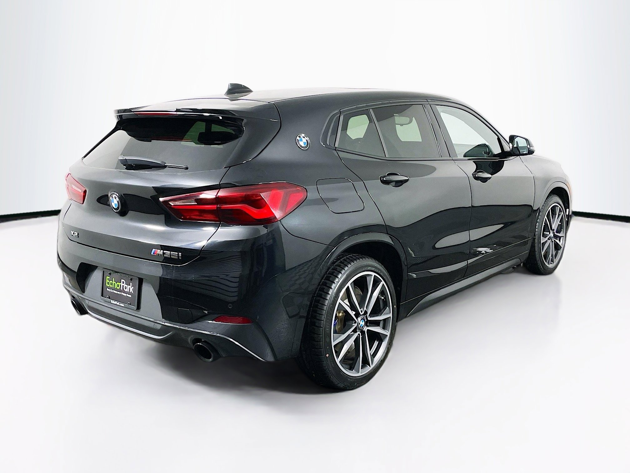 Used 2022 BMW X2 M35i w/ Premium Package image 9