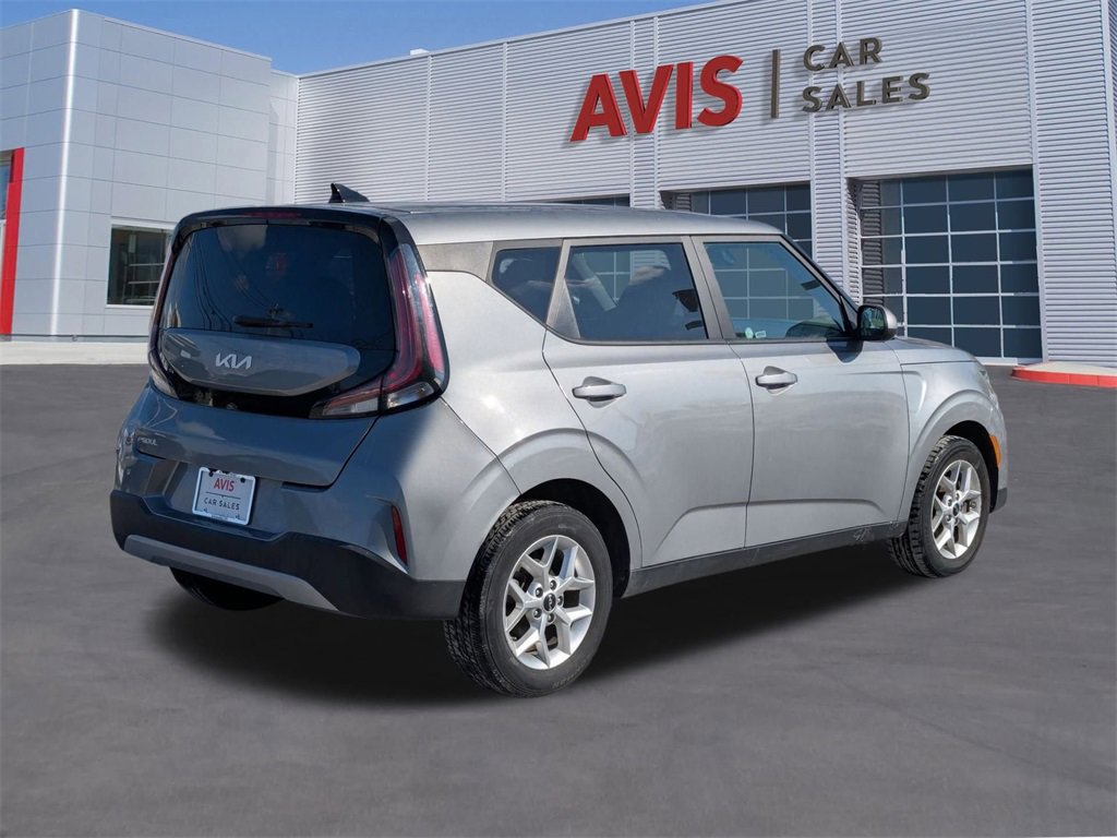 Used 2023 Kia Soul LX w/ Option Group 015 image 6