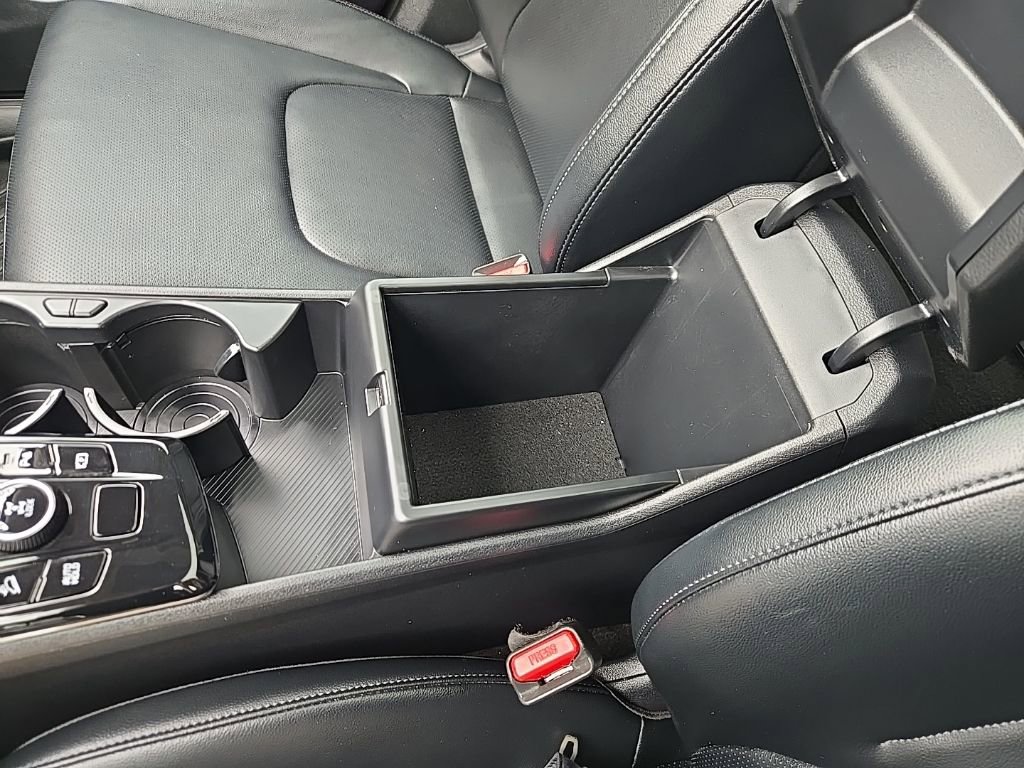 Used 2023 Kia Sportage EX w/ EX Premium Package image 36