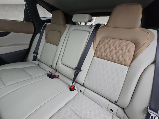New 2026 Nissan Murano Platinum w/ Cargo Package AWD/4WD image 22