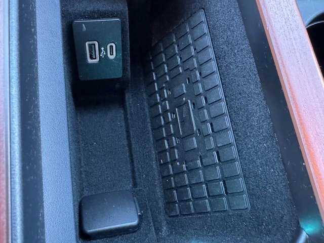 Used 2022 Lincoln Navigator Reserve image 33