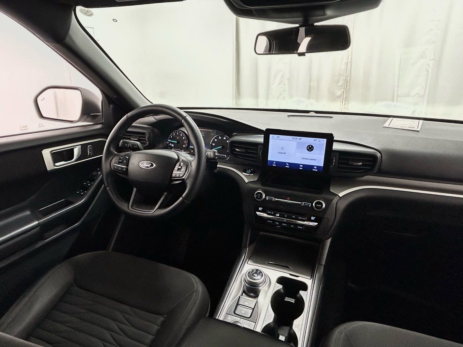 Used 2020 Ford Explorer XLT image 10