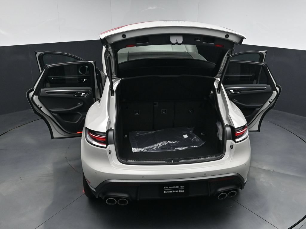 New 2026 Porsche Macan S AWD/4WD image 31