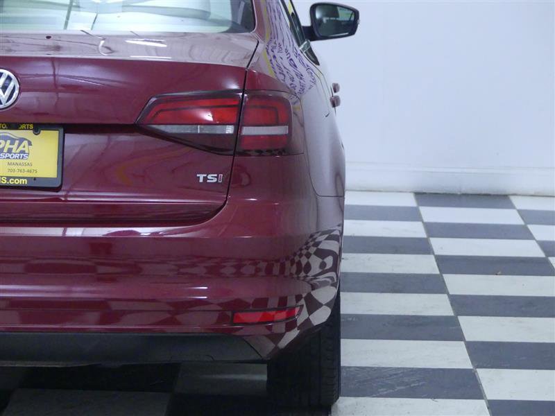 Used 2018 Volkswagen Jetta SE image 31