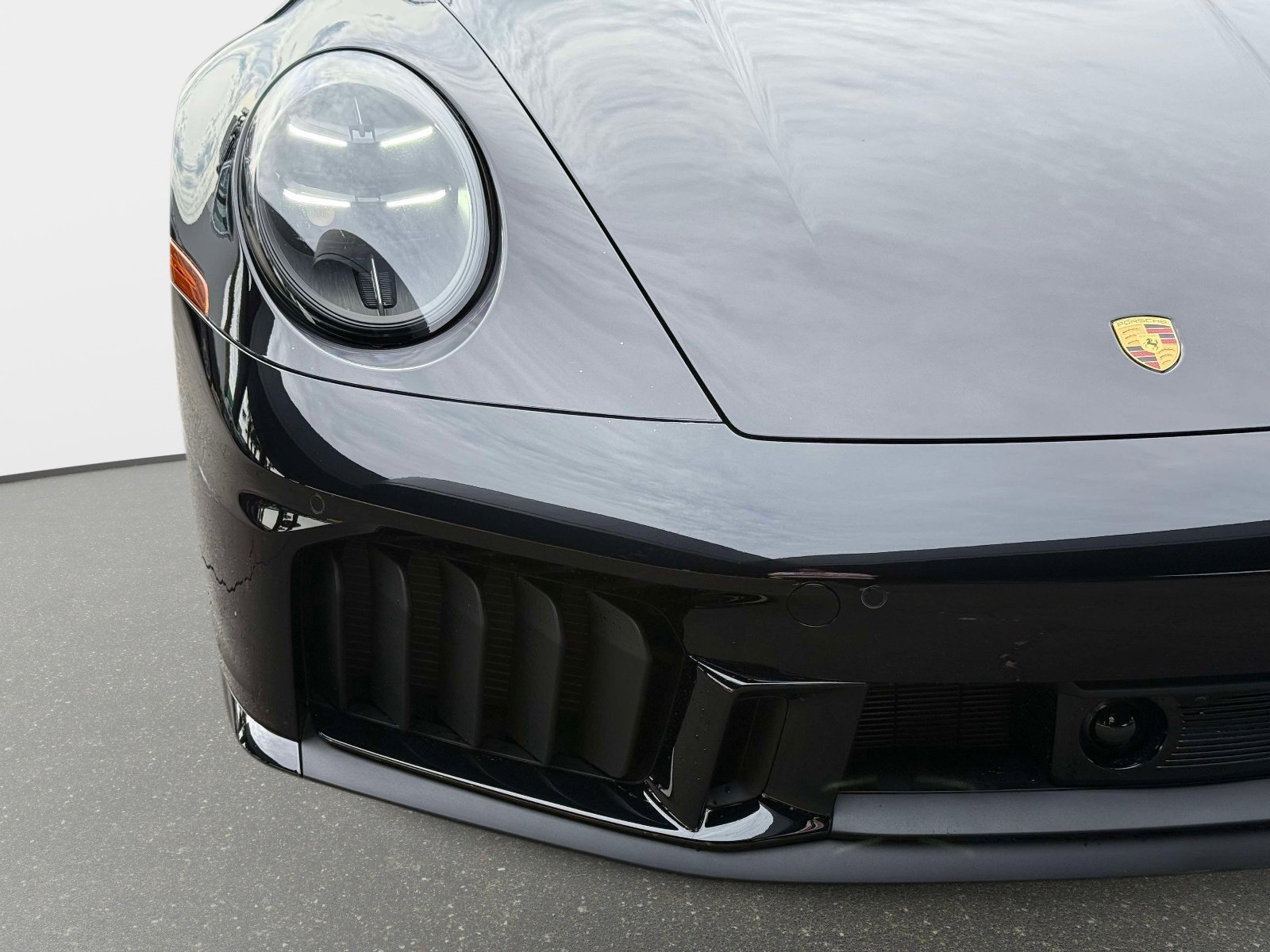 Used 2026 Porsche 911 Targa 4 GTS image 9