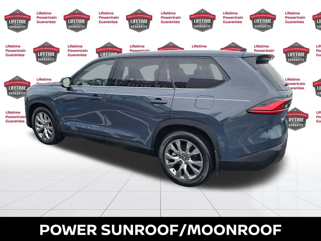 Used 2024 Toyota Grand Highlander Limited image 4