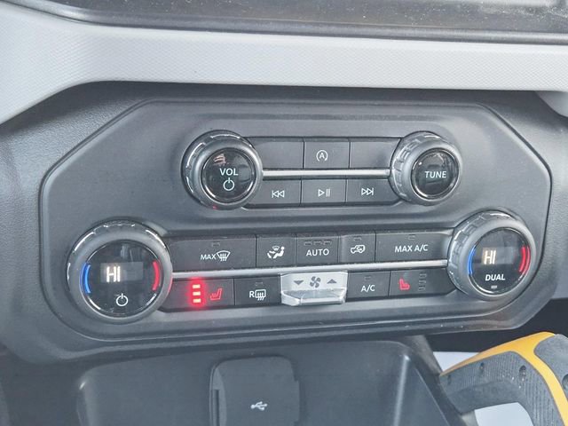 Used 2023 Ford Bronco Badlands w/ Sasquatch Package image 27