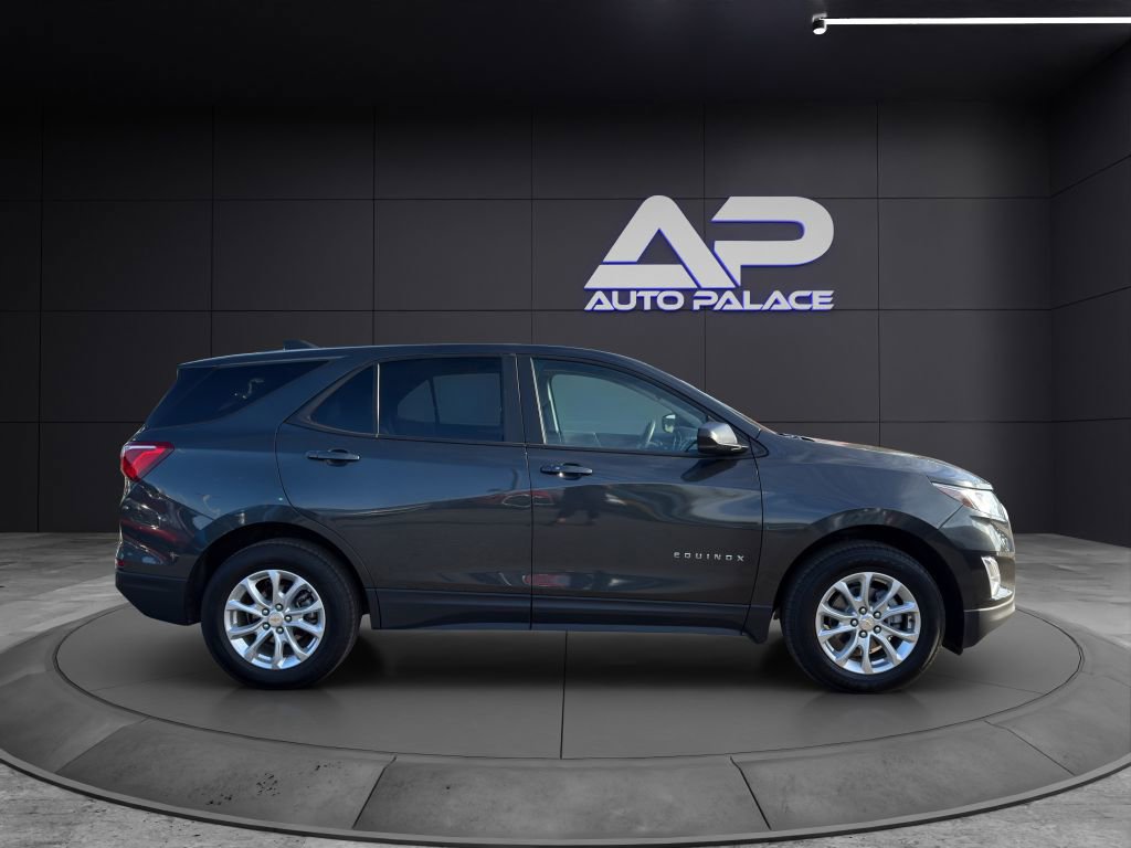 Used 2021 Chevrolet Equinox LS image 8