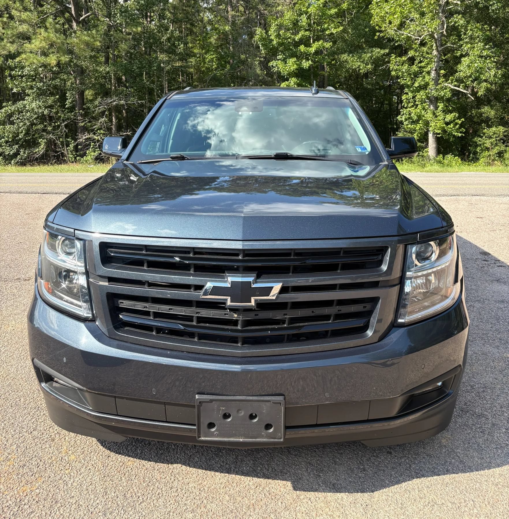 Used 2019 Chevrolet Tahoe Premier w/ RST 6.2L Performance Edition AWD/4WD image 8