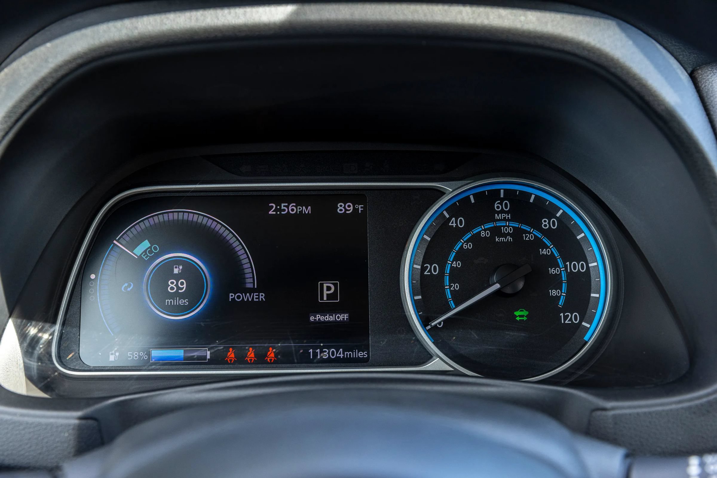 Used 2025 Nissan Leaf S FWD image 19