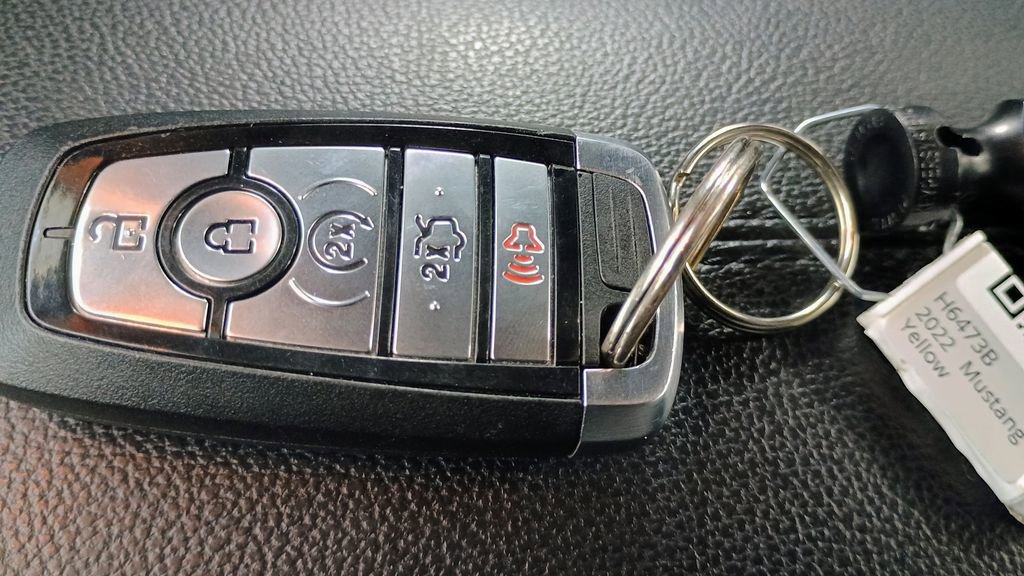 Used 2022 Ford Mustang Premium w/ Ford Safe & Smart Package image 27