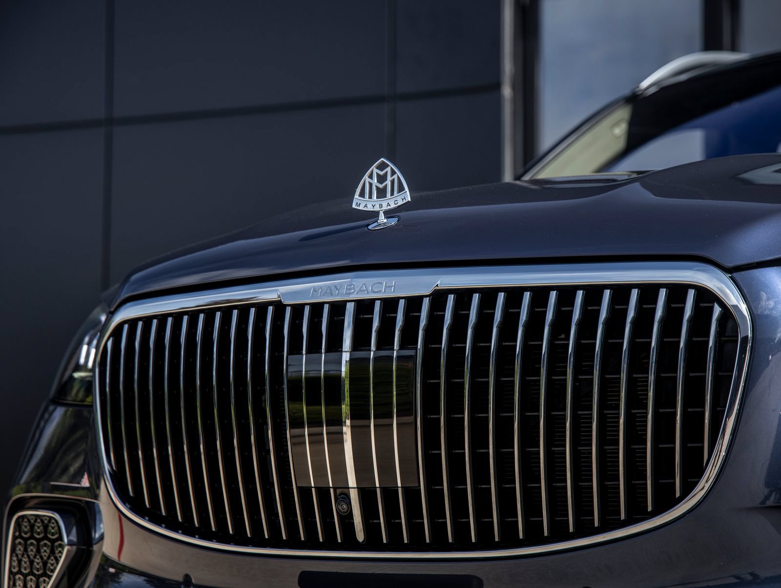 Used 2024 Mercedes-Benz Maybach GLS 600 4MATIC image 18