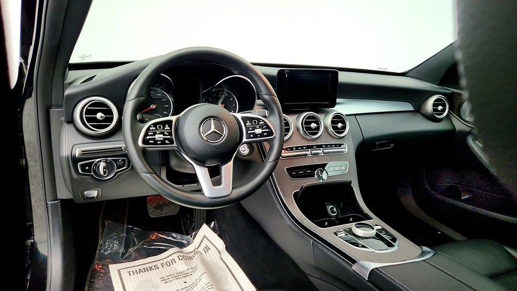 Used 2019 Mercedes-Benz C 300 4MATIC Sedan image 12