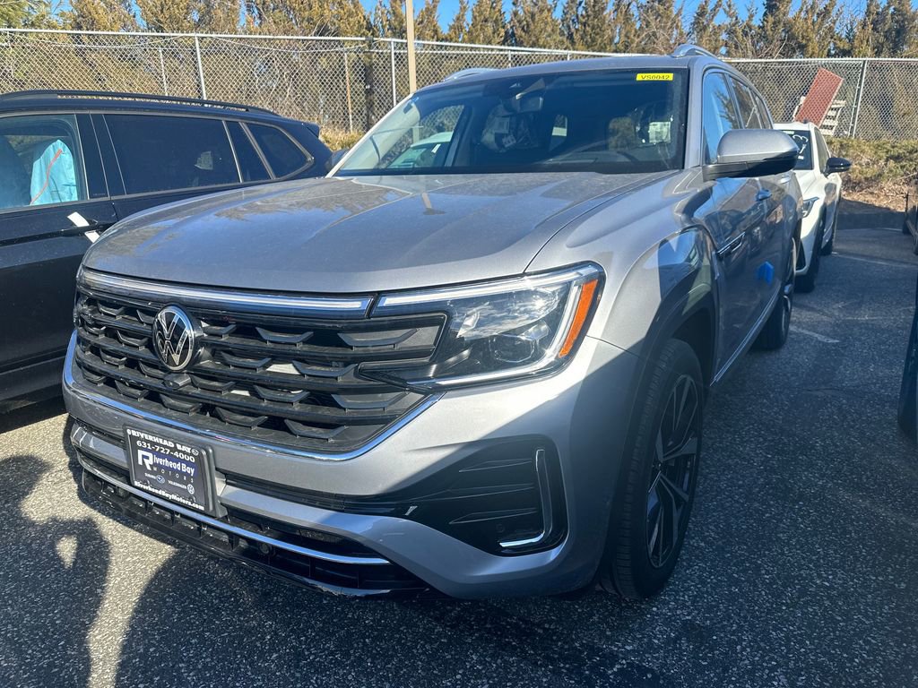 New 2025 Volkswagen Atlas SEL Premium R-Line