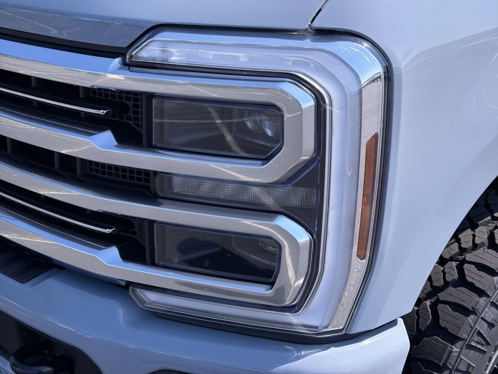 New 2026 Ford F350 Platinum w/ Platinum Plus Package AWD/4WD image 13
