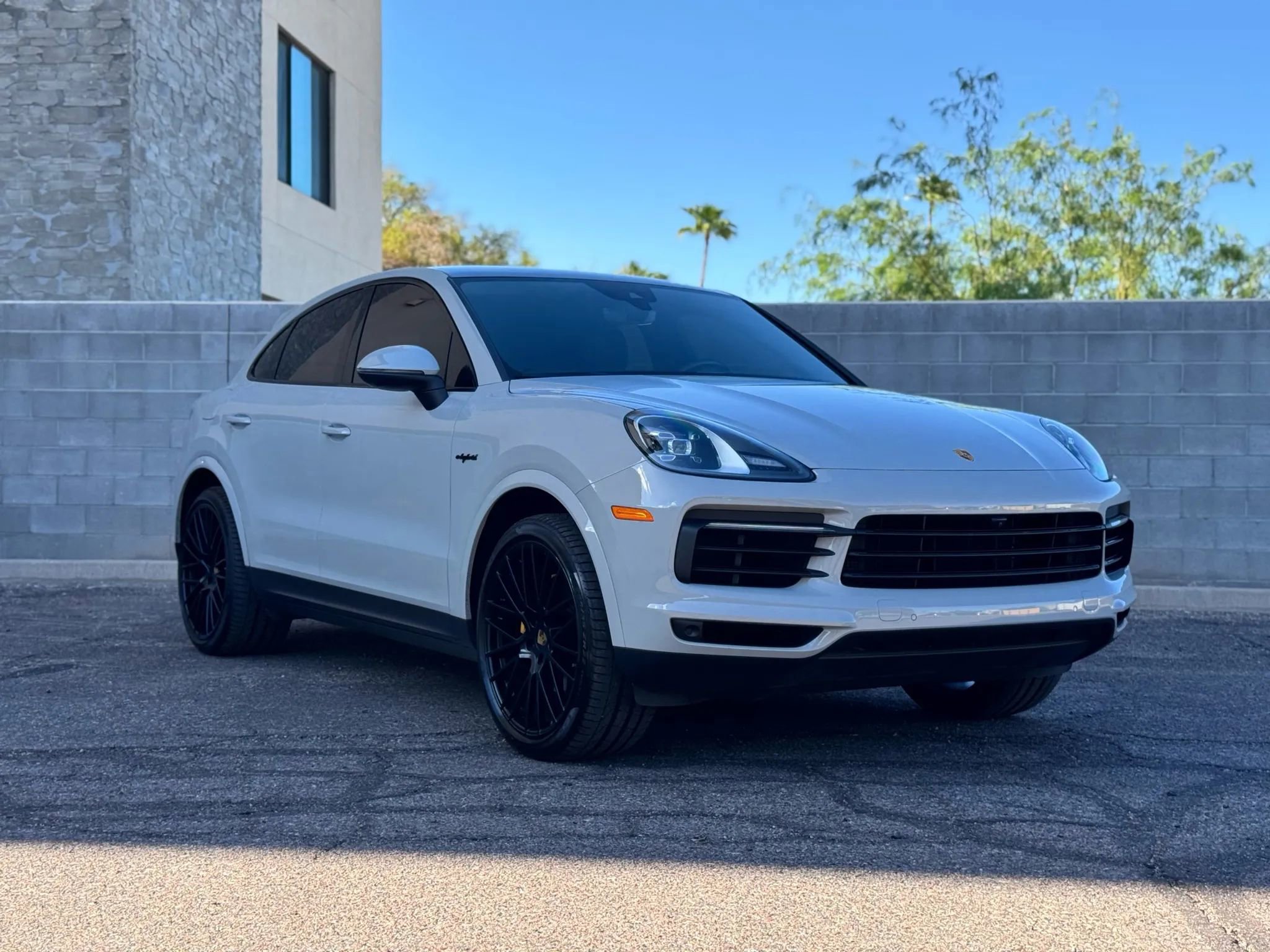 Used 2022 Porsche Cayenne Platinum Edition