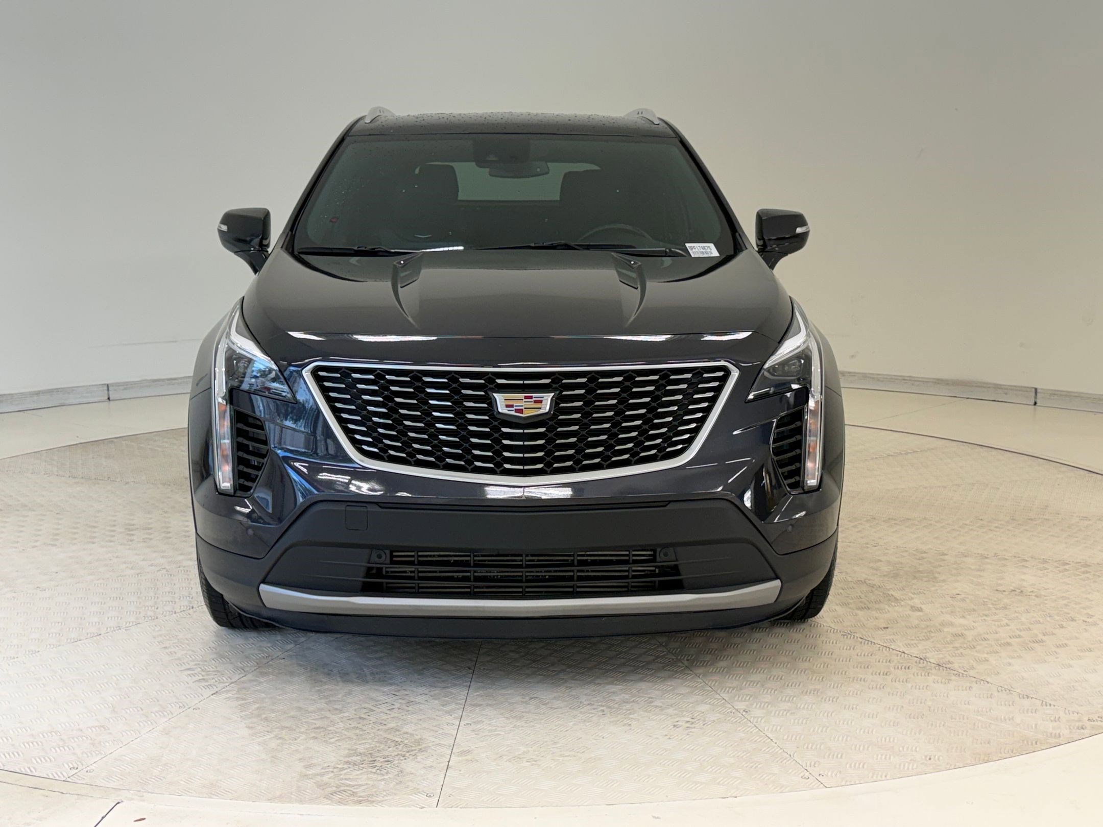 Used 2023 Cadillac XT4 Premium Luxury image 6