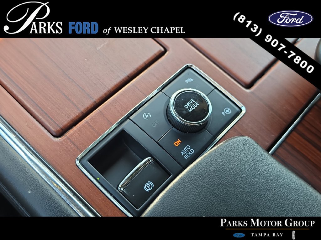 Used 2020 Lincoln Navigator Reserve w/ Luxury Package AWD/4WD image 26