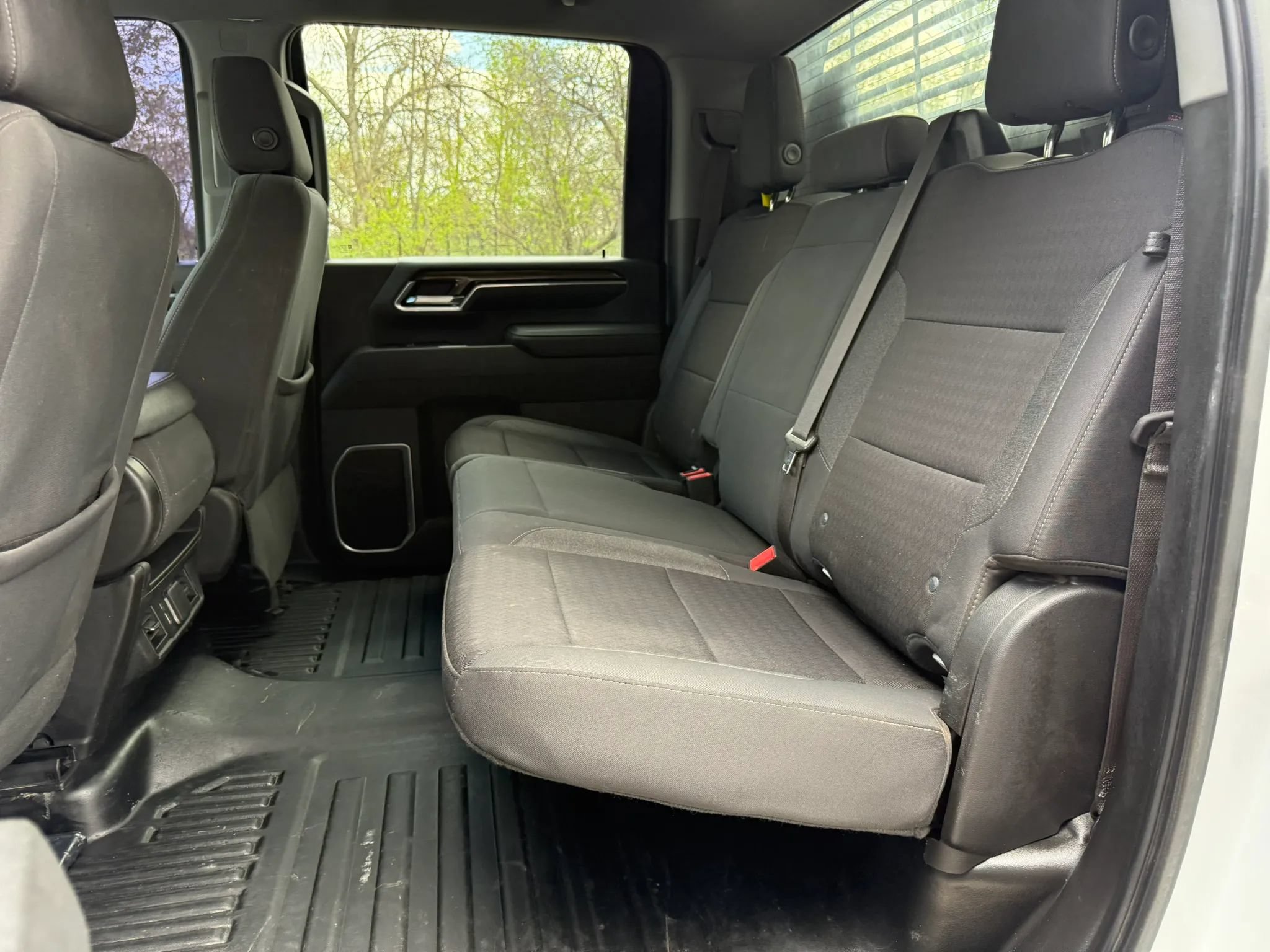 Used 2024 Chevrolet Silverado 2500 LT w/ Convenience Package AWD/4WD image 14