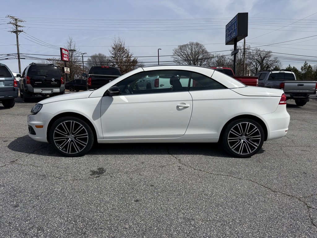 Used 2014 Volkswagen Eos image 4