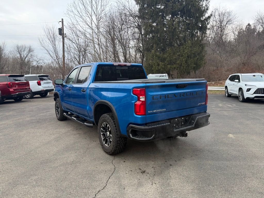 Used 2023 Chevrolet Silverado 1500 ZR2 w/ Technology Package image 5