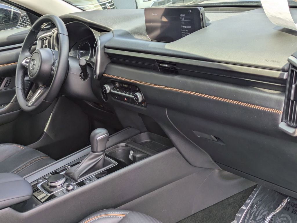 Used 2025 MAZDA CX-50 AWD 2.5 Hybrid w/ Premium Pkg image 31