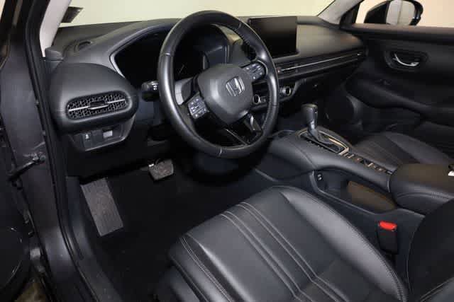 Used 2025 Honda HR-V EX-L image 13