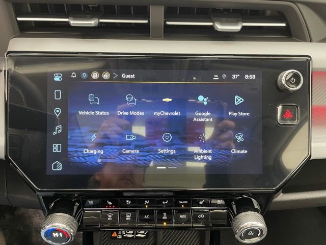 New 2027 Chevrolet Bolt RS w/ Technology Package FWD image 4