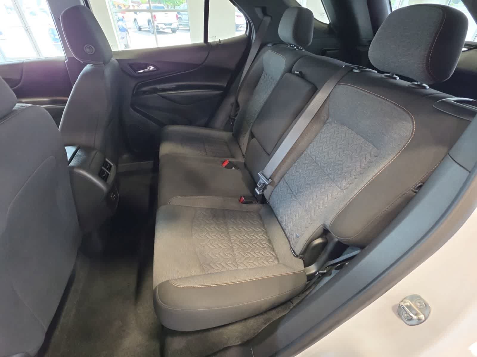 Used 2022 Chevrolet Equinox LT FWD image 30
