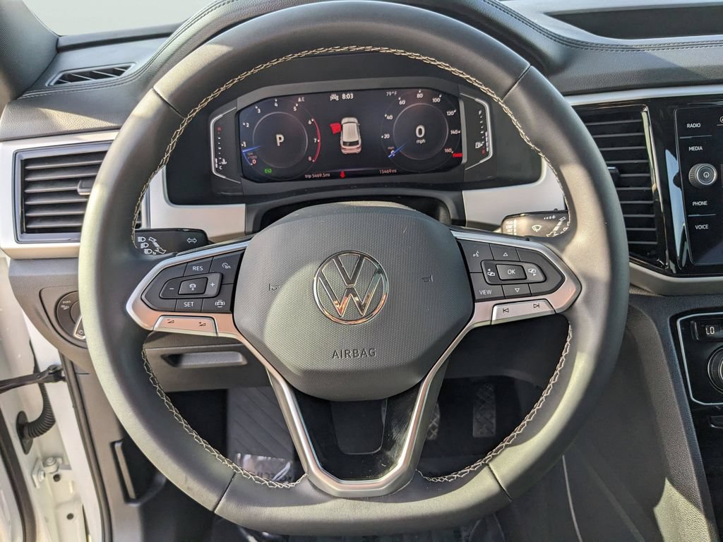 Certified 2023 Volkswagen Atlas Cross Sport SE w/ Panoramic Sunroof Package FWD image 26