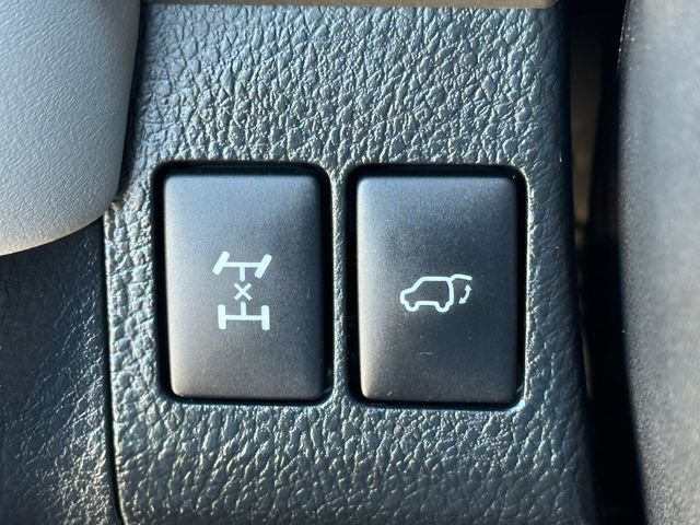 Used 2014 Toyota RAV4 Limited AWD/4WD image 23