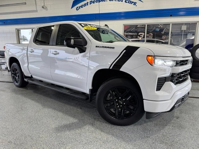 Used 2025 Chevrolet Silverado 1500 RST w/ RST All Star Premium Package AWD/4WD image 2