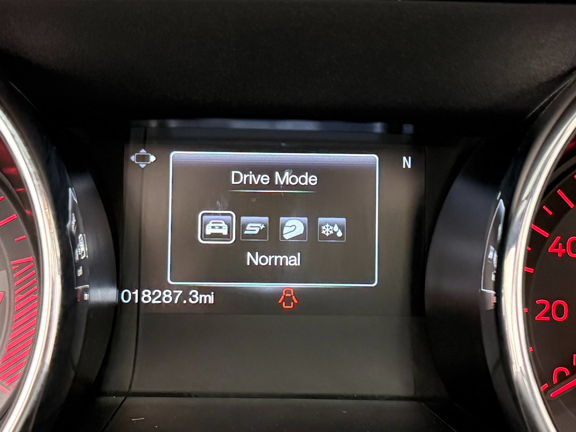 Used 2017 Ford Mustang GT Premium w/ Equipment Group 401A RWD image 23