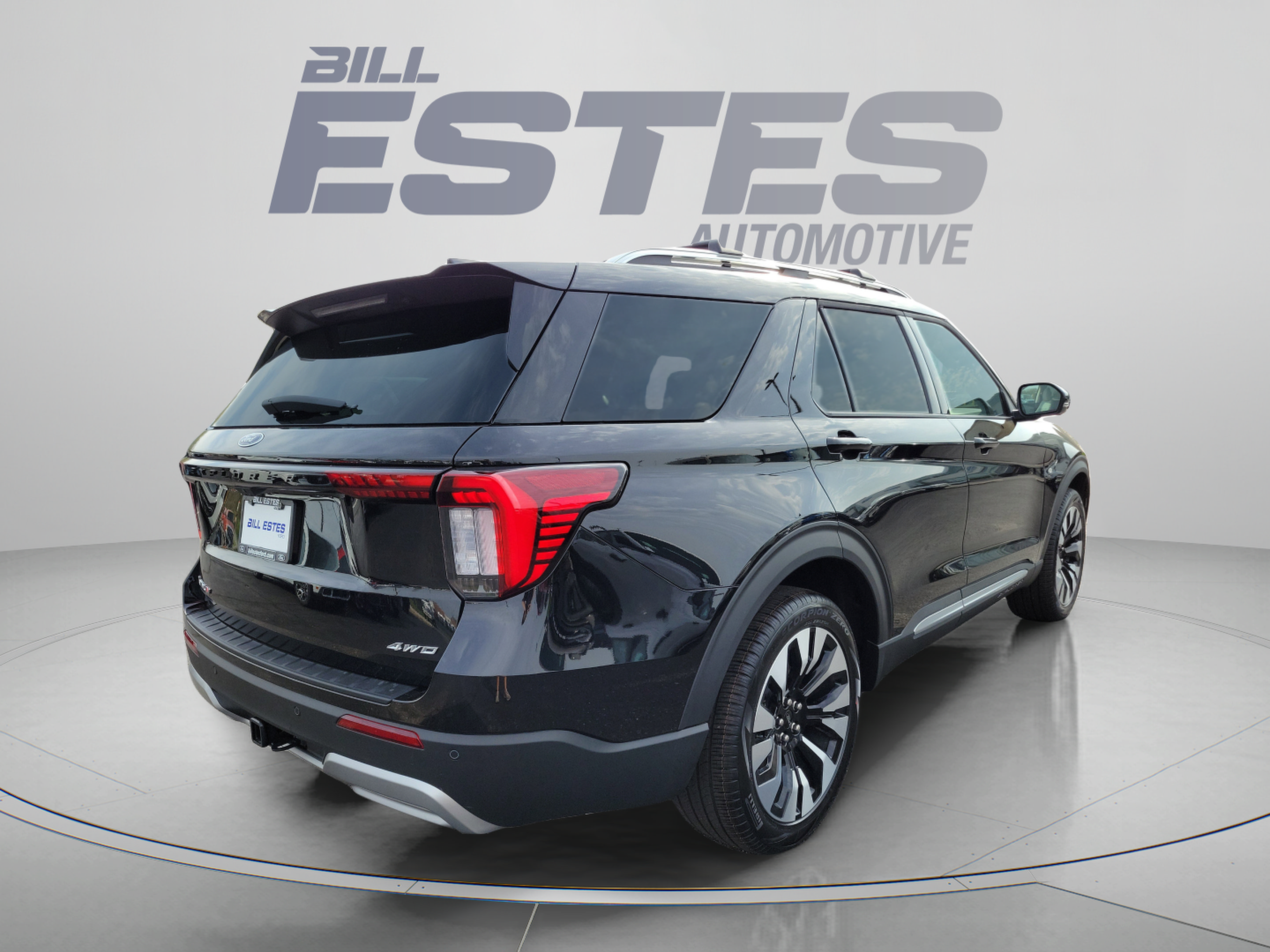 New 2026 Ford Explorer Platinum w/ LUX Leather Package AWD/4WD image 4