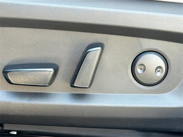 Used 2025 Mitsubishi Outlander SEL image 26