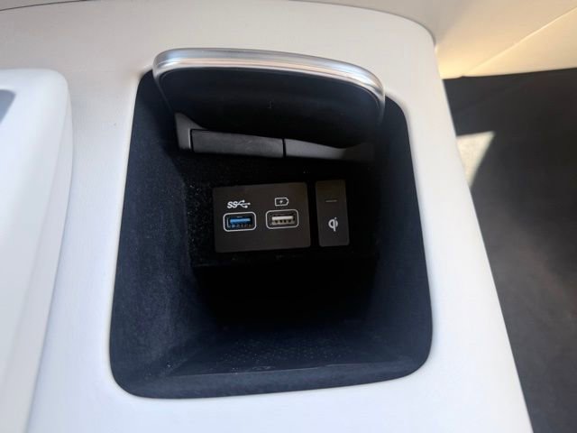 Used 2023 Genesis GV70 2.5T AWD/4WD image 17