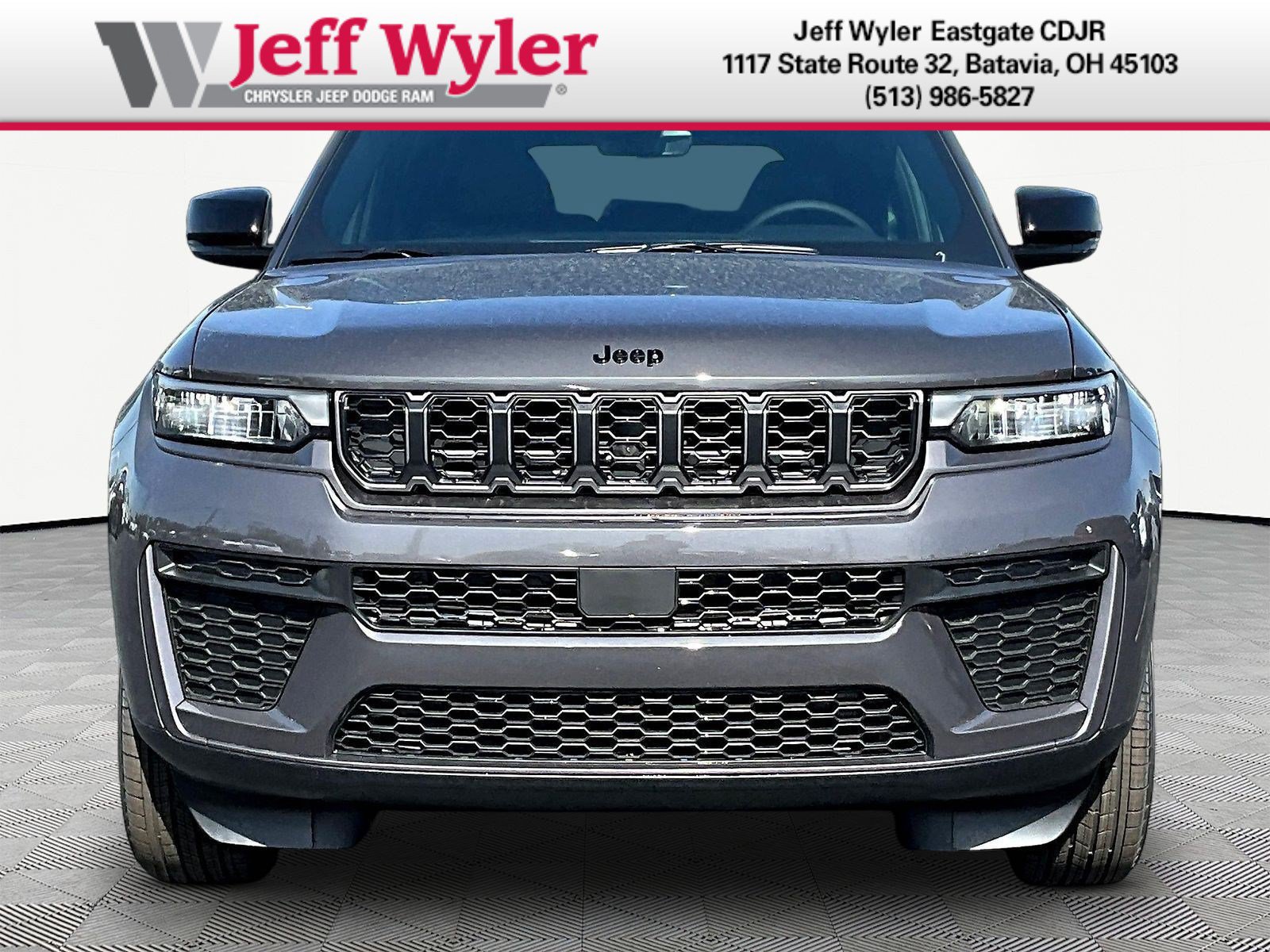 New 2026 Jeep Grand Cherokee Altitude AWD/4WD image 2