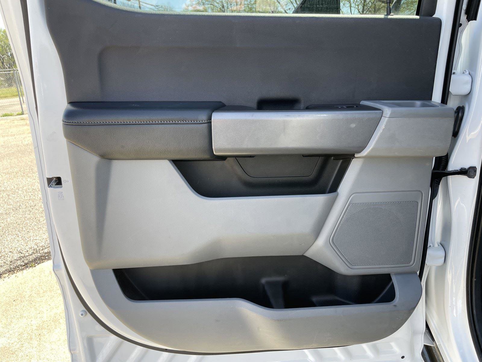 Used 2024 Ford F250 XLT w/ FX4 Off-Road Package image 38