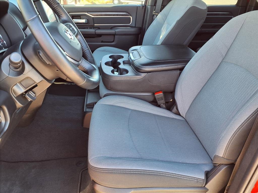 Used 2024 RAM 2500 Big Horn w/ Bed Utility Group image 20